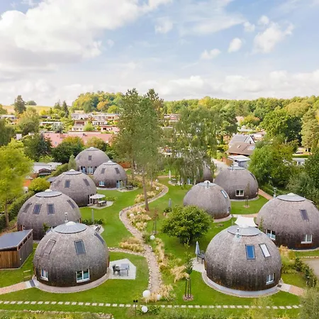 Дом отдыха Kugelhaus Chiara - Helles Naturrefugium In Kugelform Am Tollensesee